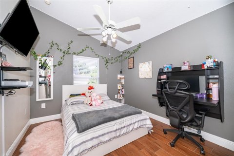Casa en alquiler en Kissimmee, Florida, 4 dormitorios, 154.59 m2 № 1916326 - foto 25