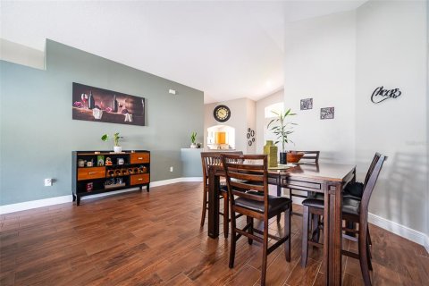 Casa en alquiler en Kissimmee, Florida, 4 dormitorios, 154.59 m2 № 1916326 - foto 13