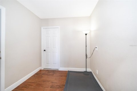 Casa en alquiler en Kissimmee, Florida, 4 dormitorios, 154.59 m2 № 1916326 - foto 5