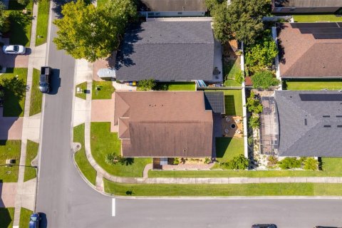 Casa en alquiler en Kissimmee, Florida, 4 dormitorios, 154.59 m2 № 1916326 - foto 4