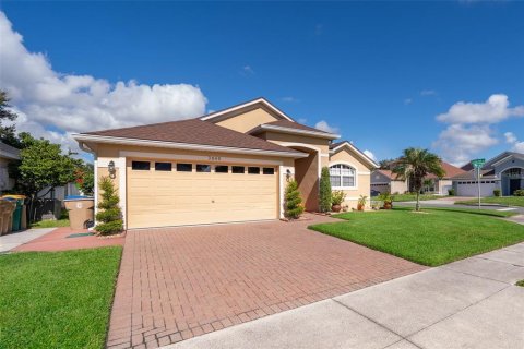Casa en alquiler en Kissimmee, Florida, 4 dormitorios, 154.59 m2 № 1916326 - foto 2