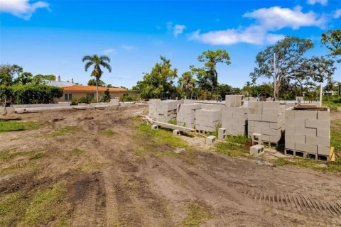Casa en venta en Sarasota, Florida, 4 dormitorios, 351.82 m2 № 1409879 - foto 15