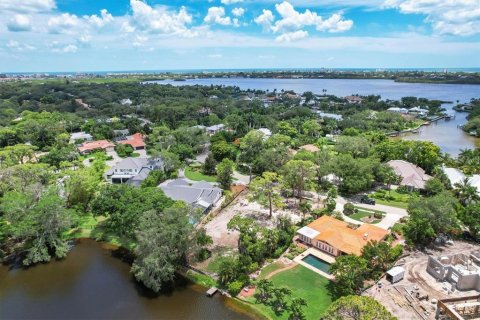 Купить виллу или дом в Сарасота, Флорида 6 комнат, 351.82м2, № 1409879 - фото 12