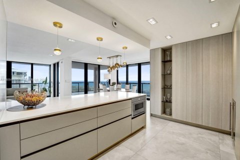 Copropriété à vendre à Aventura, Floride: 4 chambres, 219.25 m2 № 1966332 - photo 23