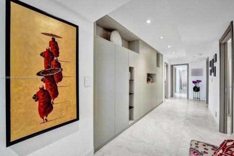 Copropriété à vendre à Aventura, Floride: 4 chambres, 219.25 m2 № 1966332 - photo 28