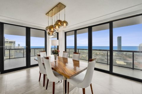 Copropriété à vendre à Aventura, Floride: 4 chambres, 219.25 m2 № 1966332 - photo 18