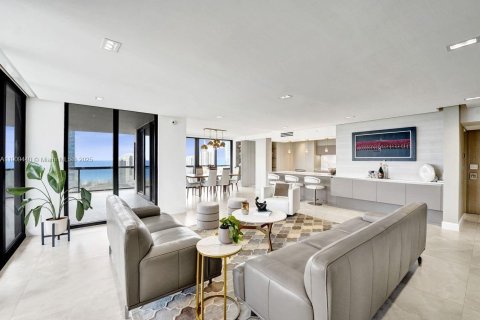 Copropriété à vendre à Aventura, Floride: 4 chambres, 219.25 m2 № 1966332 - photo 10