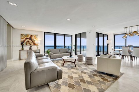 Copropriété à vendre à Aventura, Floride: 4 chambres, 219.25 m2 № 1966332 - photo 5