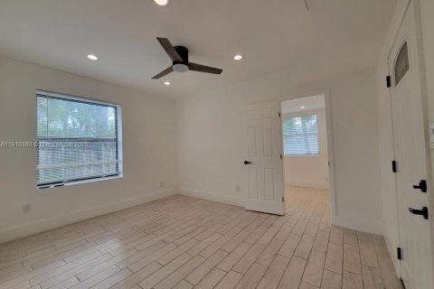 Appartement à louer à Miami, Floride: 2 chambres, 76.64 m2 № 1975111 - photo 5