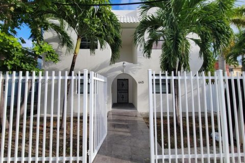 Appartement à Miami, Floride 2 chambres, 76.64 m2 № 1975111