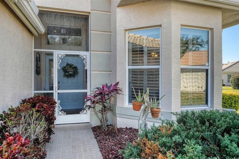 House in Bradenton, Florida 2 bedrooms, 199.46 sq.m. № 2212755 - photo 2