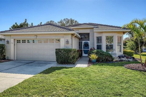 House in Bradenton, Florida 2 bedrooms, 199.46 sq.m. № 2212755
