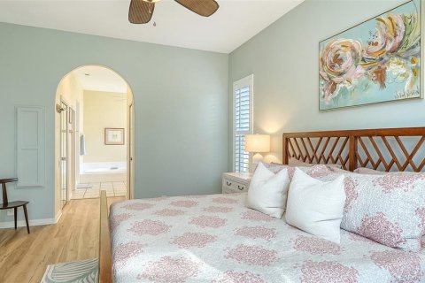 House in Bradenton, Florida 2 bedrooms, 199.46 sq.m. № 2212755 - photo 14