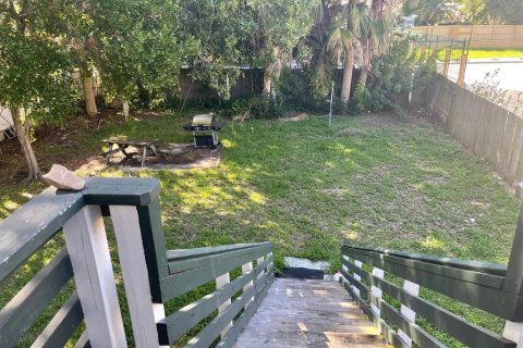 Propiedad comercial en venta en Daytona Beach, Florida, 4 dormitorios, 209.59 m2 № 1917753 - foto 5