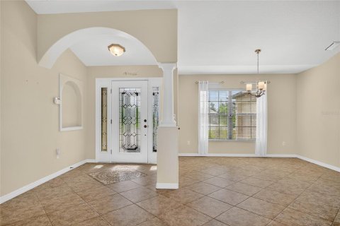 House in Port Charlotte, Florida 3 bedrooms, 148.92 sq.m. № 1873455 - photo 4