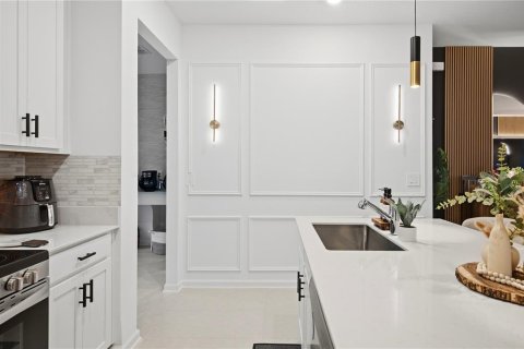 Villa ou maison à vendre à Clermont, Floride: 4 chambres, 187.94 m2 № 2409864 - photo 14