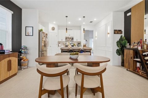 Villa ou maison à vendre à Clermont, Floride: 4 chambres, 187.94 m2 № 2409864 - photo 9