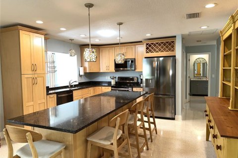 Villa ou maison à louer à Sarasota, Floride: 3 chambres, 165.27 m2 № 2119365 - photo 10
