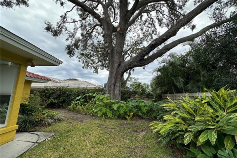 Villa ou maison à louer à Sarasota, Floride: 3 chambres, 165.27 m2 № 2119365 - photo 7