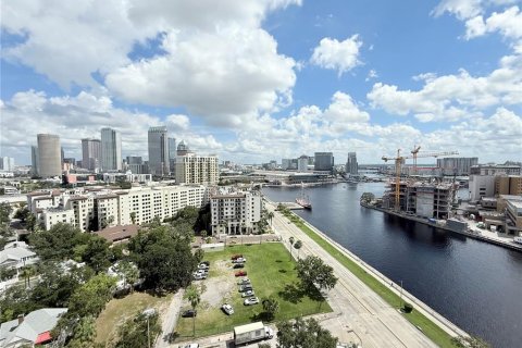Apartamento en alquiler en Tampa, Florida, 2 dormitorios, 94.95 m2 № 1899157 - foto 7