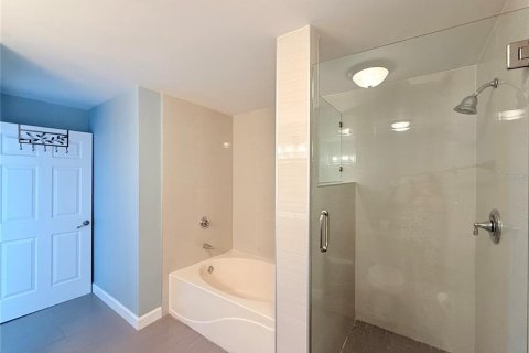 Apartamento en alquiler en Tampa, Florida, 2 dormitorios, 94.95 m2 № 1899157 - foto 12