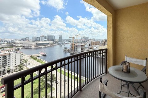 Apartamento en alquiler en Tampa, Florida, 2 dormitorios, 94.95 m2 № 1899157 - foto 6