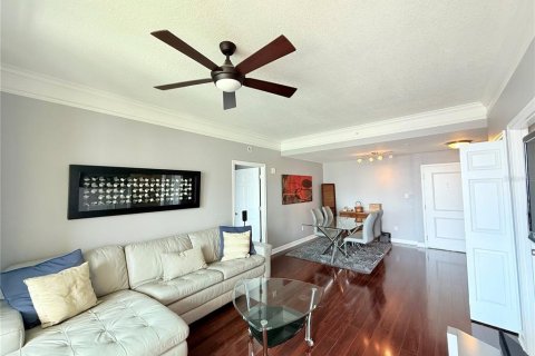 Apartamento en alquiler en Tampa, Florida, 2 dormitorios, 94.95 m2 № 1899157 - foto 5