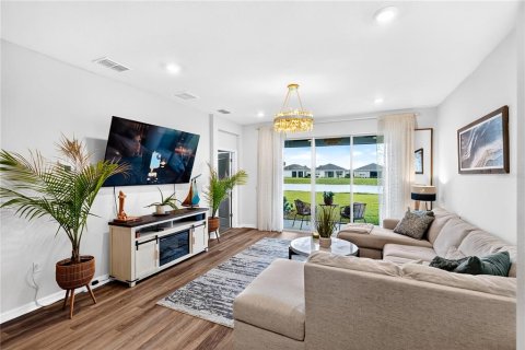 Casa en venta en Lakewood Ranch, Florida, 3 dormitorios, 145.76 m2 № 2386552 - foto 8