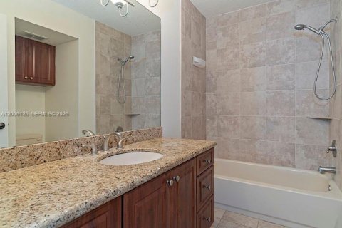 Copropriété à louer à Boynton Beach, Floride: 2 chambres, 82.13 m2 № 2388063 - photo 18