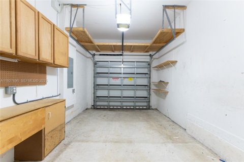 Villa ou maison à vendre à Tamarac, Floride: 3 chambres, 150.32 m2 № 1988522 - photo 28