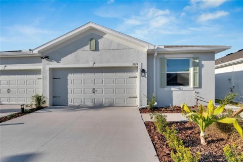 Casa en alquiler en Plant City, Florida, 3 dormitorios, 140.56 m2 № 2285636 - foto 2