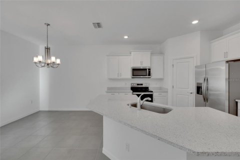 Casa en alquiler en Plant City, Florida, 3 dormitorios, 140.56 m2 № 2285636 - foto 28