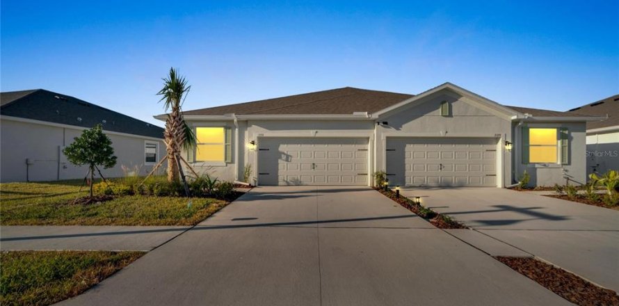 Casa en Plant City, Florida 3 dormitorios, 140.56 m2 № 2285636