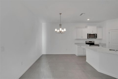 Casa en alquiler en Plant City, Florida, 3 dormitorios, 140.56 m2 № 2285636 - foto 15