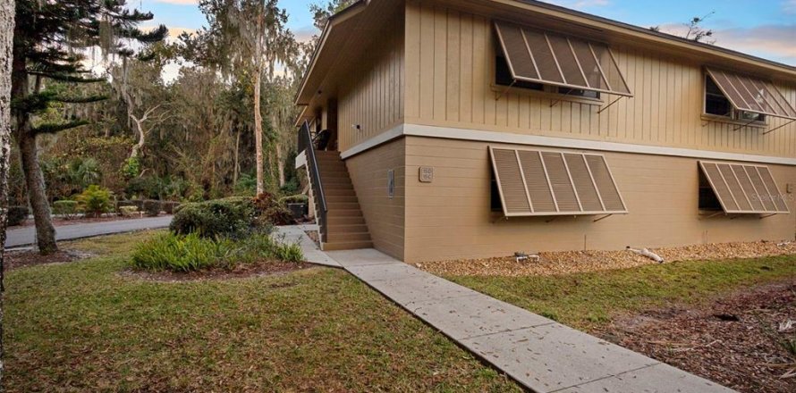Condominio en Deltona, Florida, 2 dormitorios  № 2144664