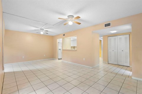 Condominio en venta en Deltona, Florida, 2 dormitorios, 83.33 m2 № 2144664 - foto 19