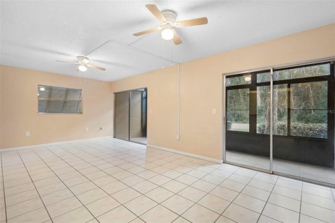 Condominio en venta en Deltona, Florida, 2 dormitorios, 83.33 m2 № 2144664 - foto 25