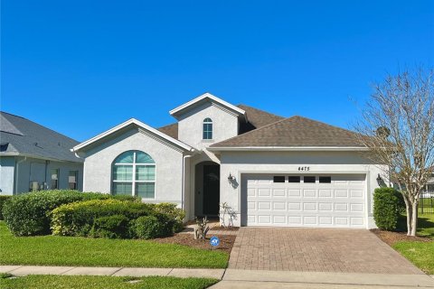Casa en Kissimmee, Florida 4 dormitorios, 209.12 m2 № 2092721