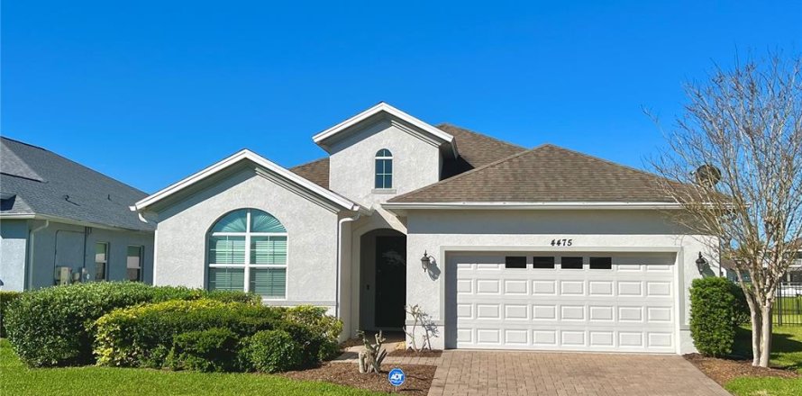 Casa en Kissimmee, Florida 4 dormitorios, 209.12 m2 № 2092721