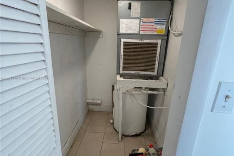 Copropriété à louer à Miami, Floride: 3 chambres, 95.13 m2 № 1947403 - photo 17