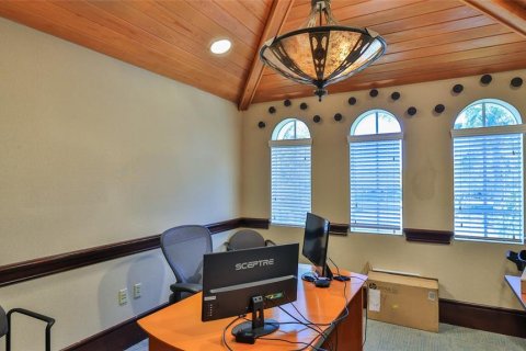 Propiedad comercial en alquiler en Palm Coast, Florida, 2400.04 m2 № 1820832 - foto 16