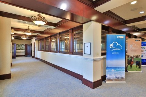 Propiedad comercial en alquiler en Palm Coast, Florida, 2400.04 m2 № 1820832 - foto 11