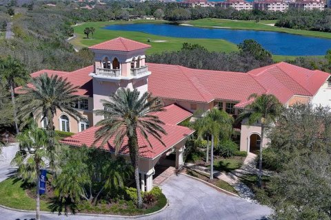 Propiedad comercial en alquiler en Palm Coast, Florida, 2400.04 m2 № 1820832 - foto 1