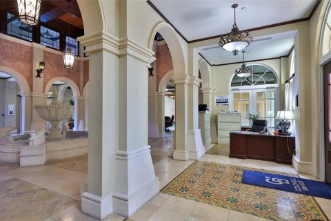 Propiedad comercial en alquiler en Palm Coast, Florida, 2400.04 m2 № 1820832 - foto 4