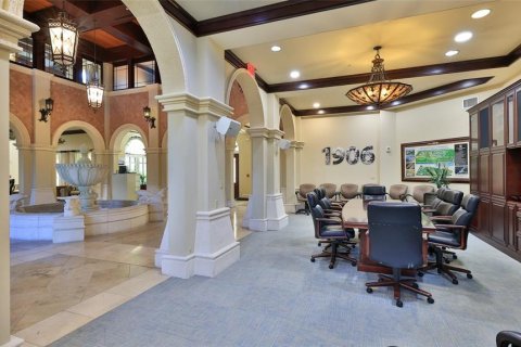 Propiedad comercial en alquiler en Palm Coast, Florida, 2400.04 m2 № 1820832 - foto 8