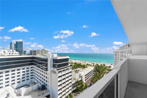 Copropriété à louer à Miami Beach, Floride: 2 chambres, 80.36 m2 № 1977204 - photo 20