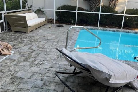 House in Saint Pete Beach, Florida 3 bedrooms, 195.93 sq.m. № 2093327 - photo 21