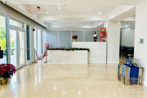 Купить кондоминиум в Норт-Бей-Виллидж, Флорида 1 спальня, 87.33м2, № 2042227 - фото 23