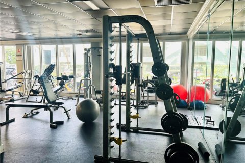 Купить кондоминиум в Норт-Бей-Виллидж, Флорида 1 спальня, 87.33м2, № 2042227 - фото 26