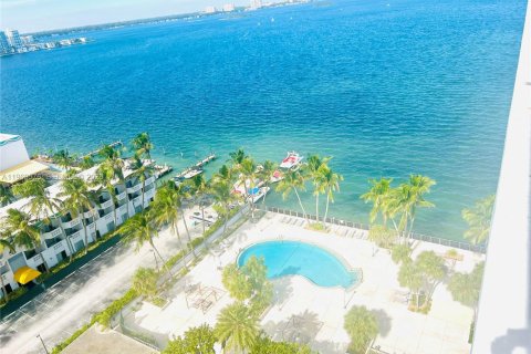 Купить кондоминиум в Норт-Бей-Виллидж, Флорида 1 спальня, 87.33м2, № 2042227 - фото 4